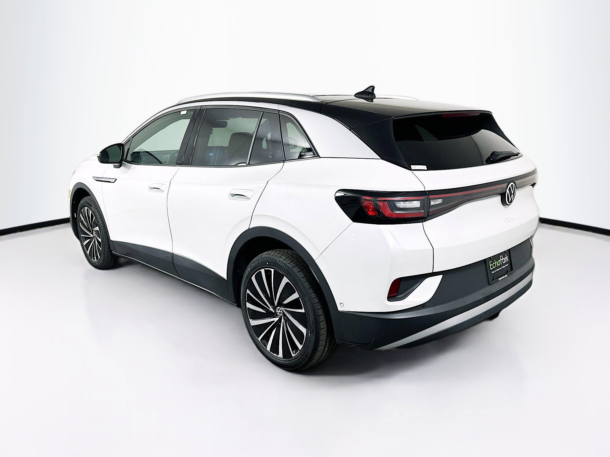 Used 2023 Volkswagen ID.4 Pro S Plus AWD/4WD image 5