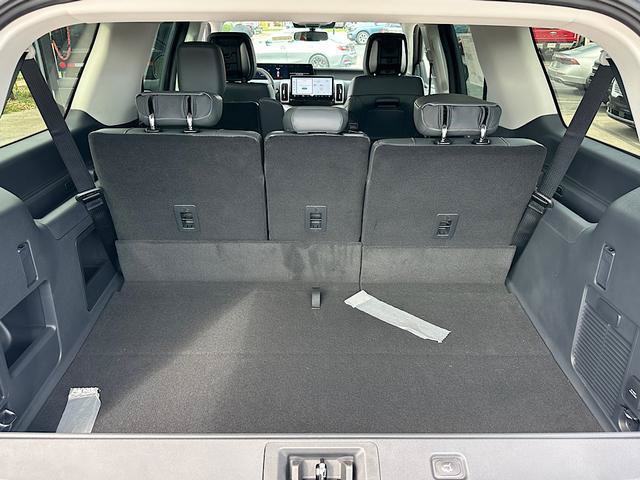 New 2027 Ford Expedition Max Active AWD/4WD image 8