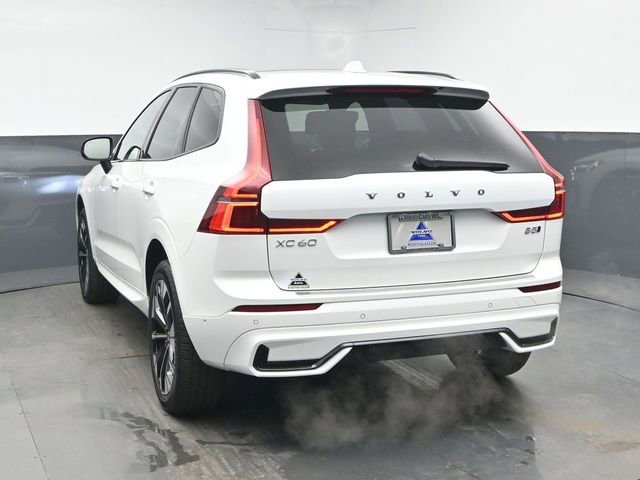 New 2026 Volvo XC60 B5 Plus w/ Protection Package Premier image 2