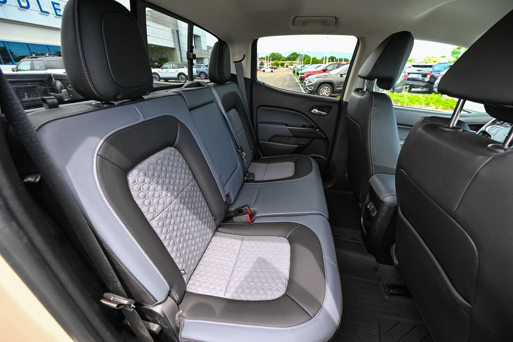 Used 2021 Chevrolet Colorado Z71 AWD/4WD image 27