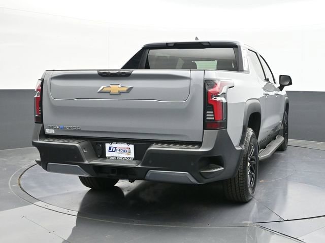 New 2025 Chevrolet Silverado EV LT image 13