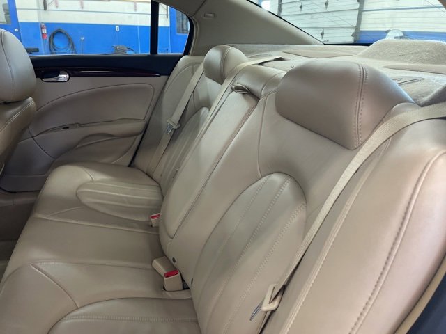 Used 2011 Buick Lucerne CXL w/ Driver Confidence Package image 19