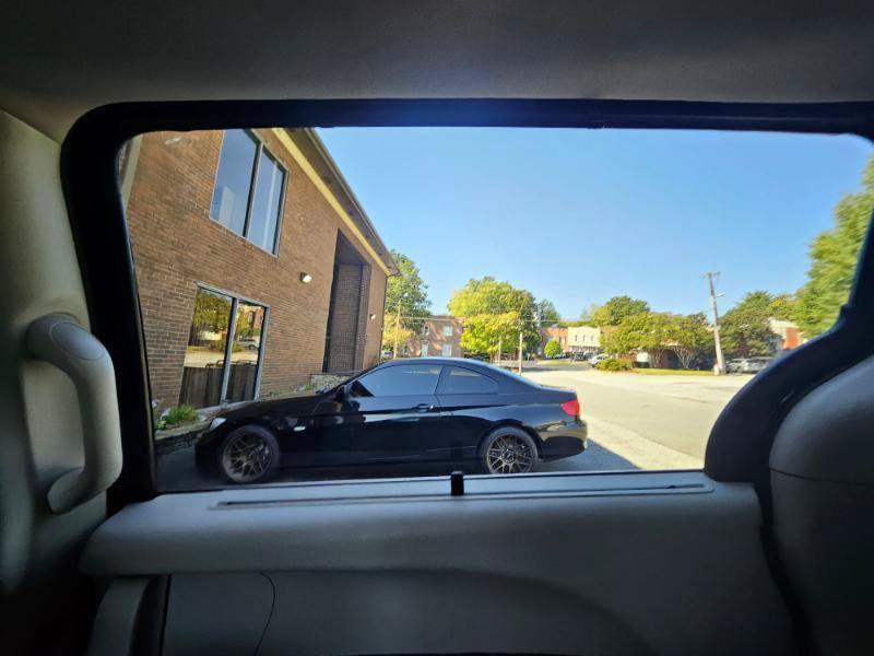 Used 2021 Chrysler Pacifica Touring-L FWD image 74