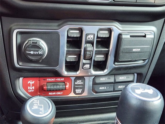 Used 2021 Jeep Wrangler Unlimited Rubicon w/ Trailer Tow Package image 27