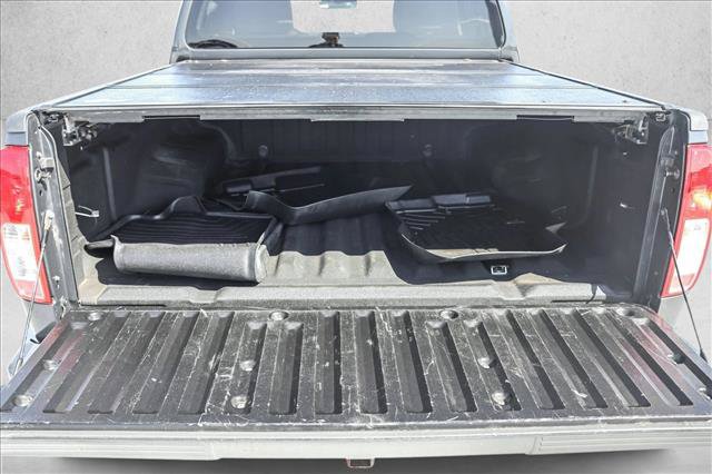 Used 2012 Nissan Frontier PRO-4X AWD/4WD image 21