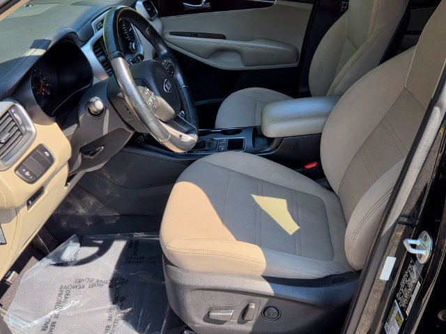 Used 2017 Kia Sorento FWD w/ LX Convenience Package image 11