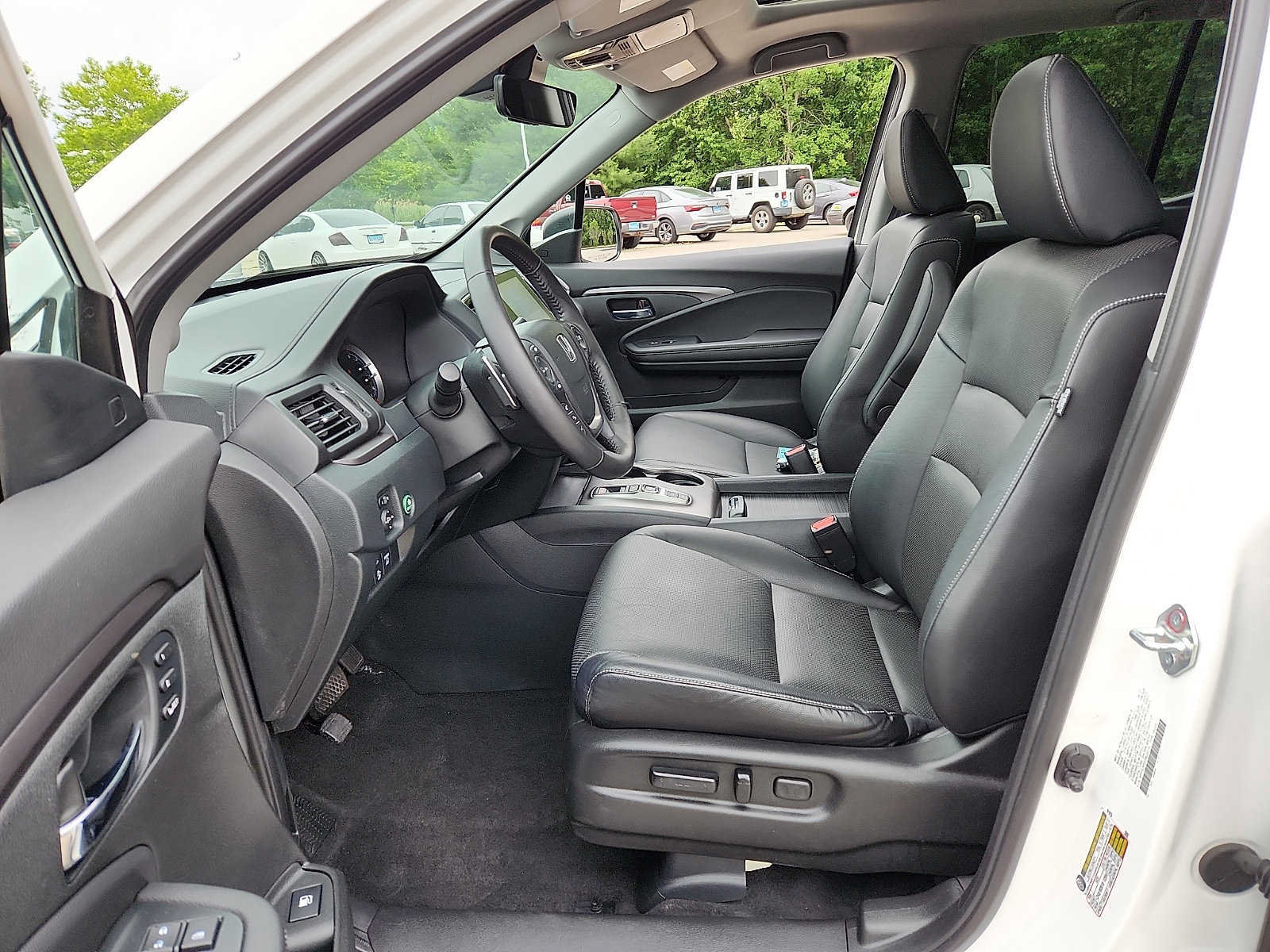 Certified 2023 Honda Ridgeline RTL image 15