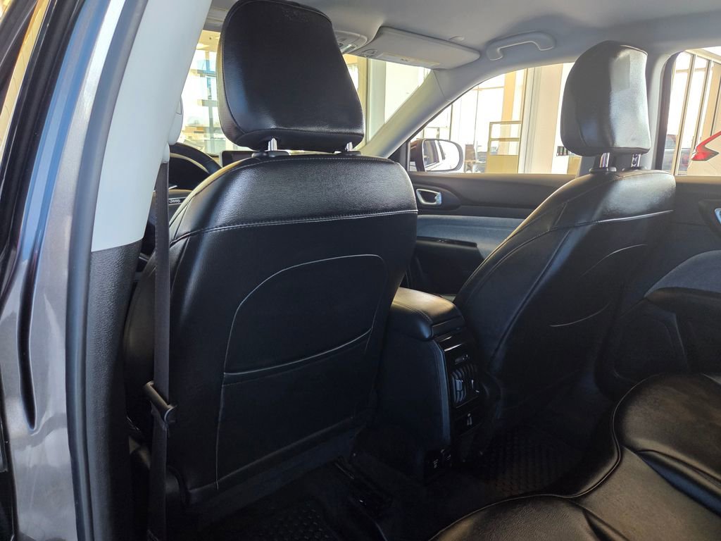 Used 2022 Jeep Compass Latitude w/ Convenience Group image 19