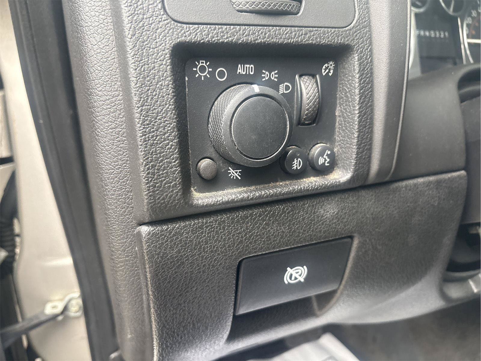 Used 2008 HUMMER H3 Luxury AWD/4WD image 26