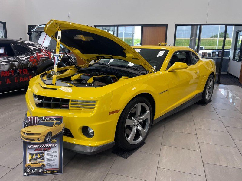 Used 2010 Chevrolet Camaro SS w/ LPO, Ground Effects Package RWD image 36