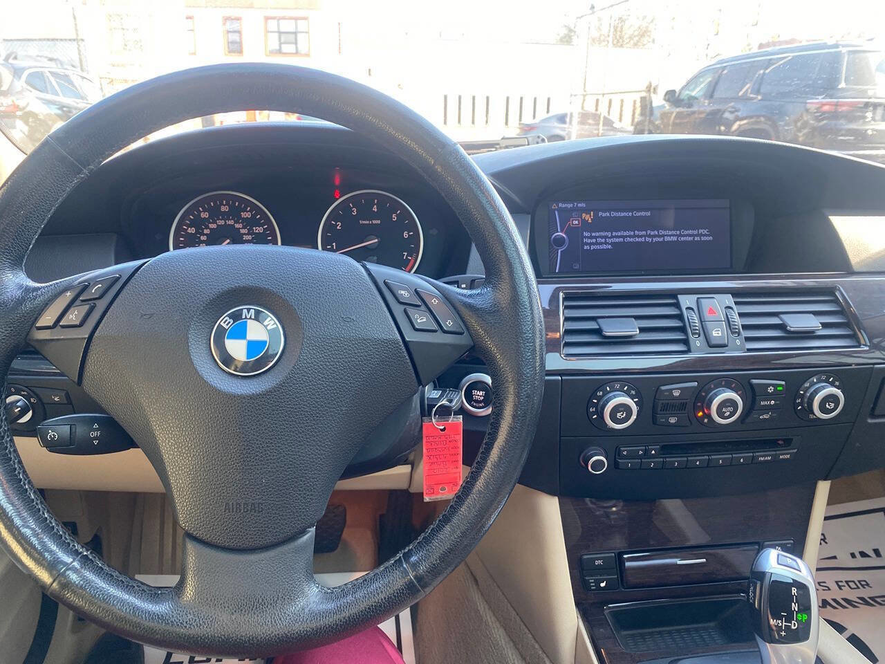 Used 2010 BMW 535i xDrive Wagon AWD/4WD image 29