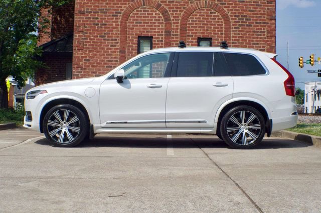 Used 2023 Volvo XC90 T8 Ultimate AWD/4WD image 8