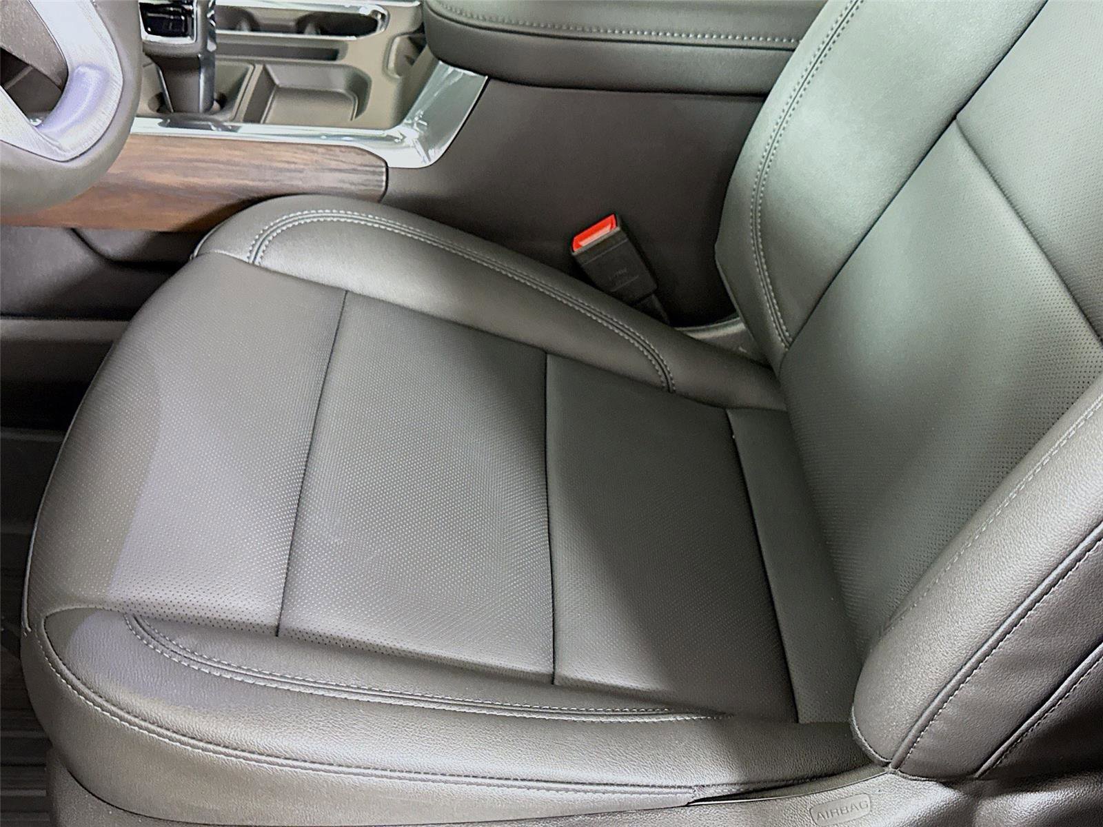 New 2026 GMC Sierra 1500 SLT w/ SLT Premium Plus Package image 15