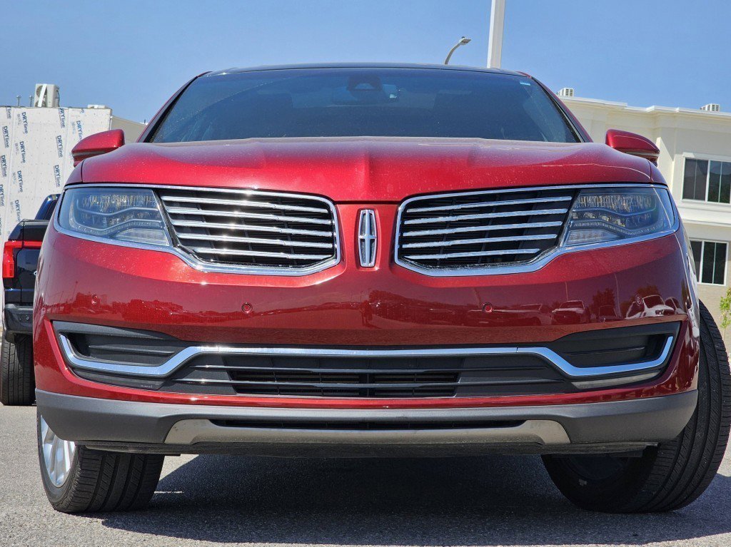 Used 2016 Lincoln MKX Reserve w/ Luxury Package image 15