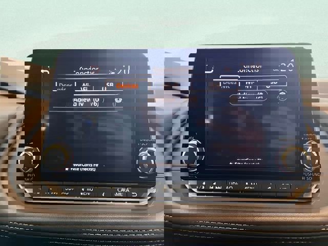 Used 2025 Nissan Rogue SV image 22