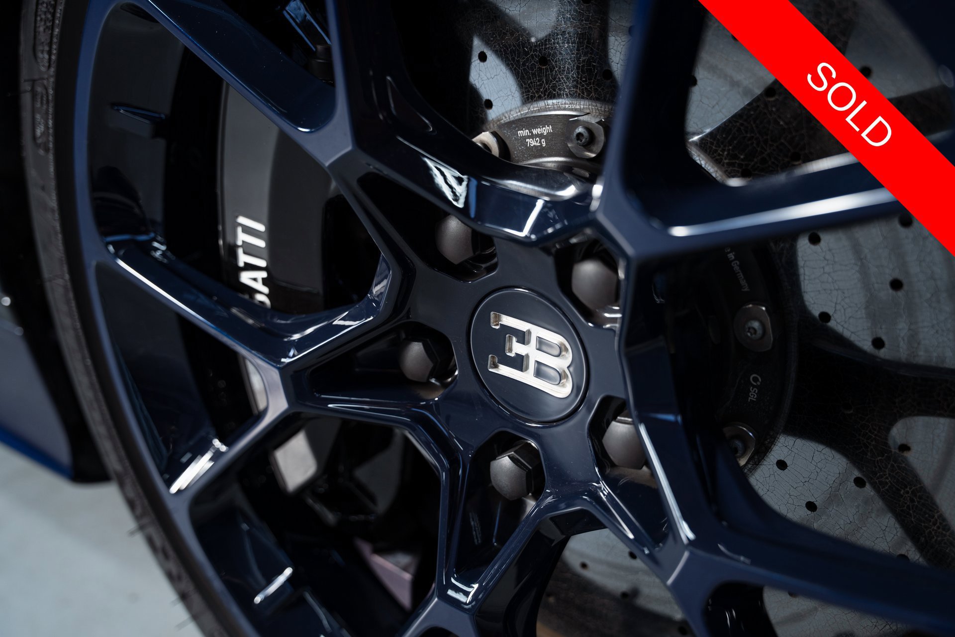 Used 2023 Bugatti Chiron AWD/4WD image 12