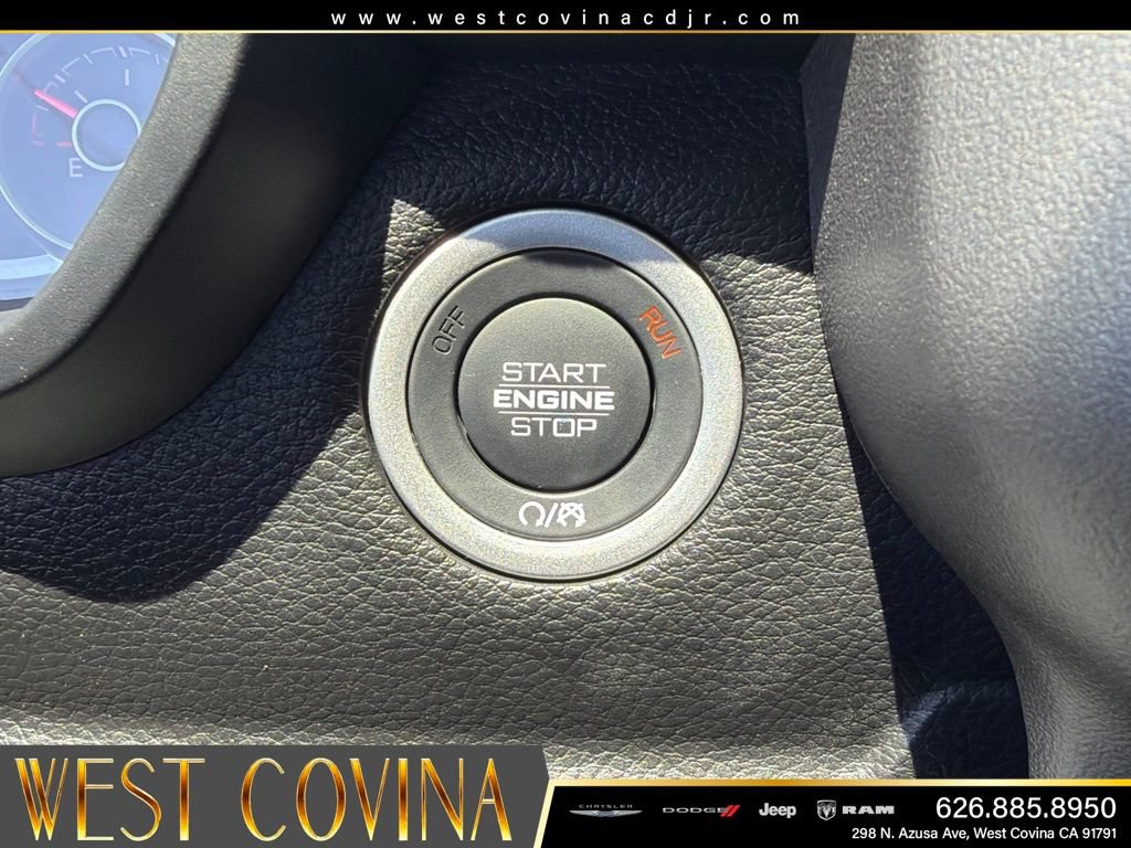 Used 2025 RAM 1500 Big Horn RWD image 29