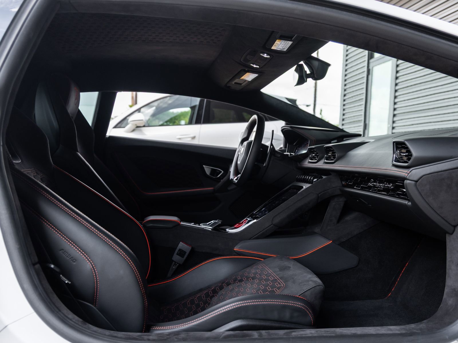 Used 2023 Lamborghini Huracan Tecnica RWD image 42