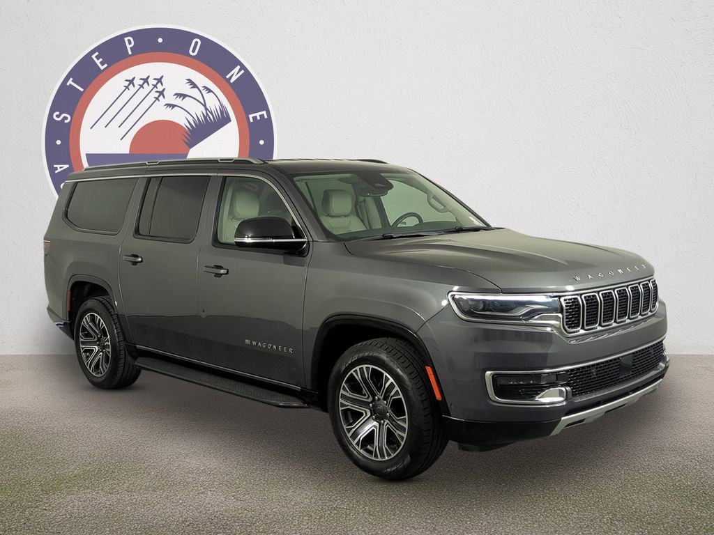 Used 2024 Jeep Wagoneer L Series II image 2