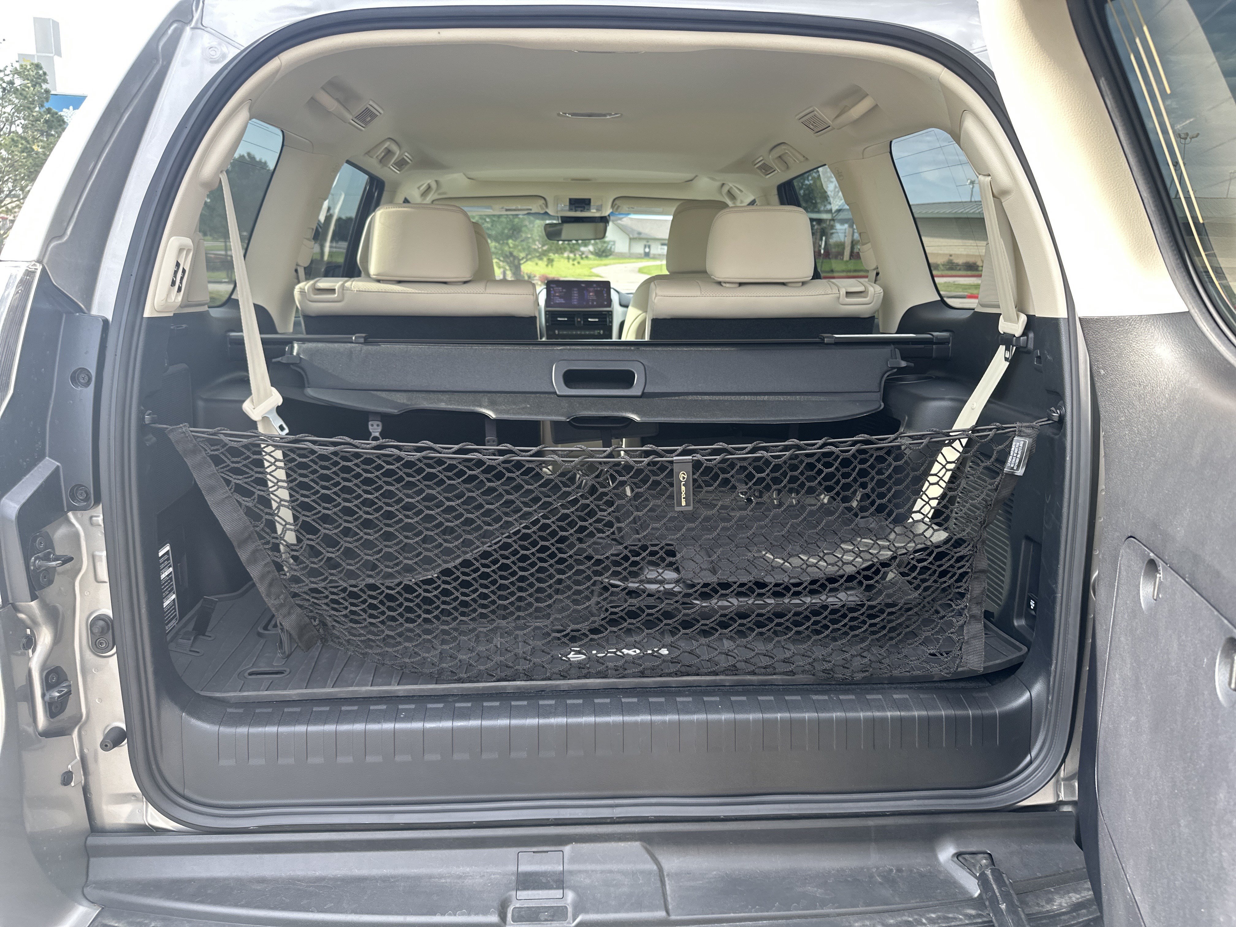 Certified 2023 Lexus GX 460 Luxury w/ Sport Design Package AWD/4WD image 33