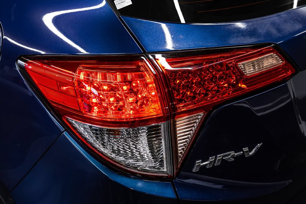 Used 2016 Honda HR-V LX image 14