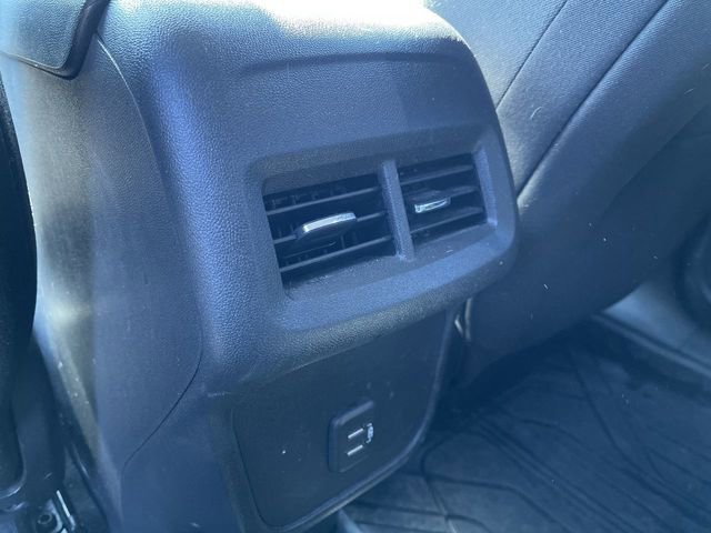 Used 2023 Chevrolet Equinox LS w/ LS Convenience Package image 21