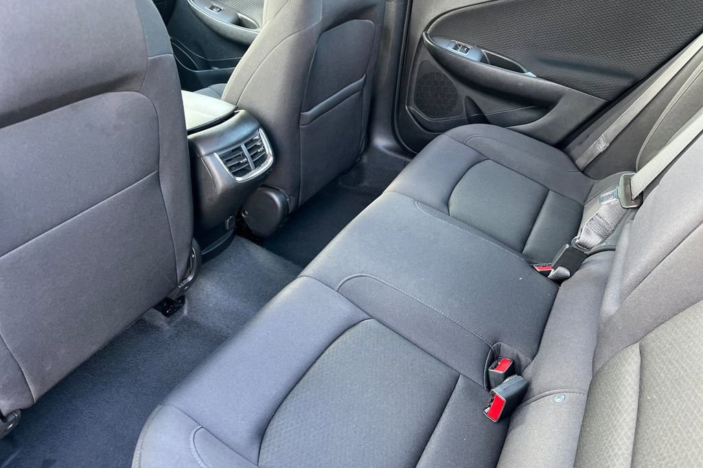 Used 2024 Chevrolet Malibu LT image 14