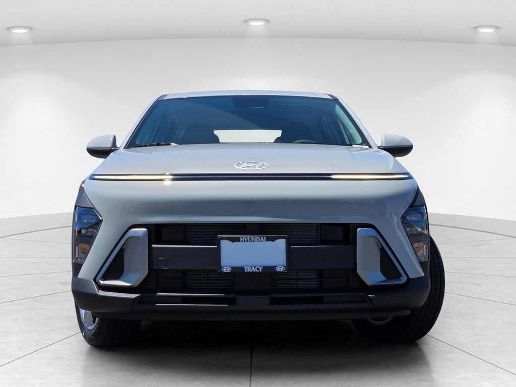 New 2026 Hyundai Kona SE FWD image 2