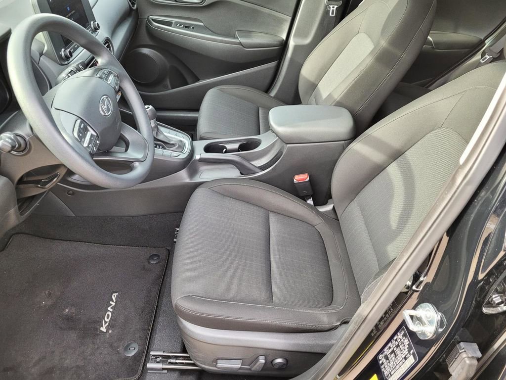 Used 2023 Hyundai Kona SEL w/ Cargo Package image 21