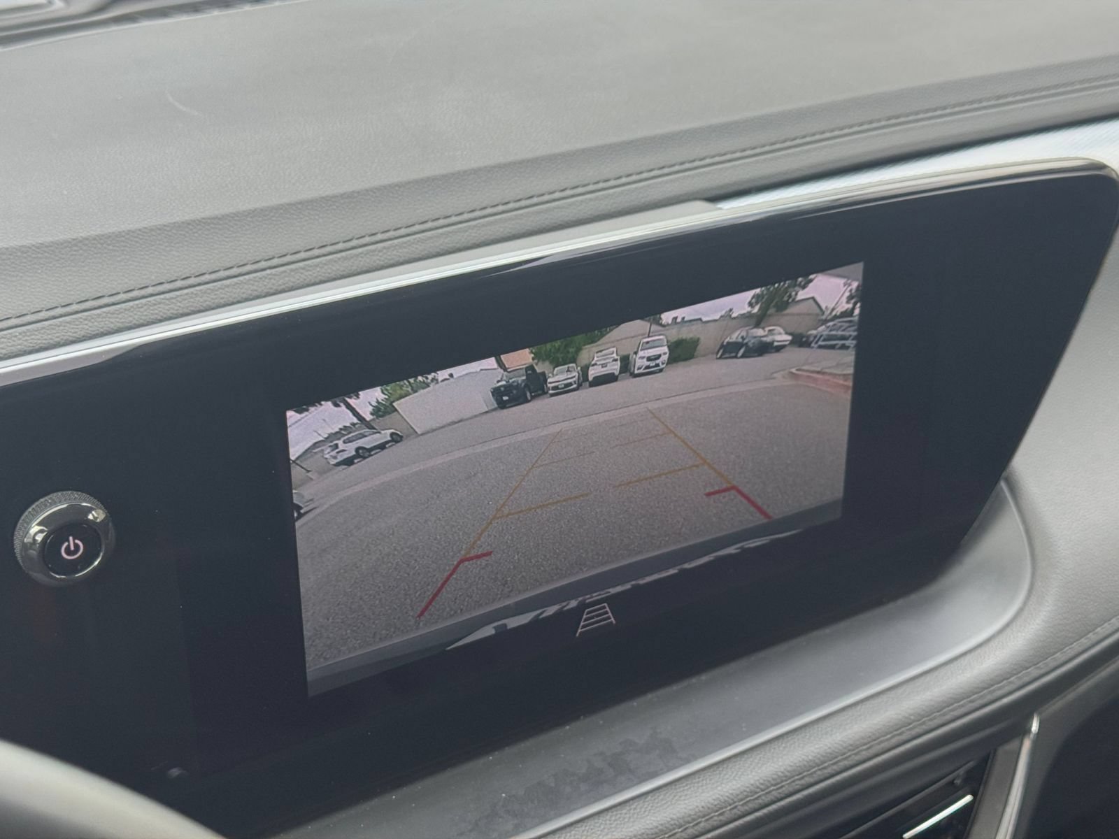 Used 2025 Buick Encore GX Preferred FWD image 23