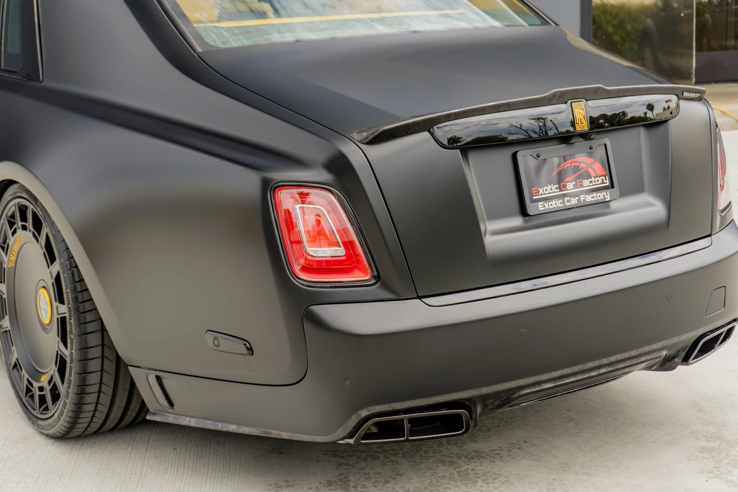 Used 2027 Rolls-Royce Phantom Sedan RWD image 62