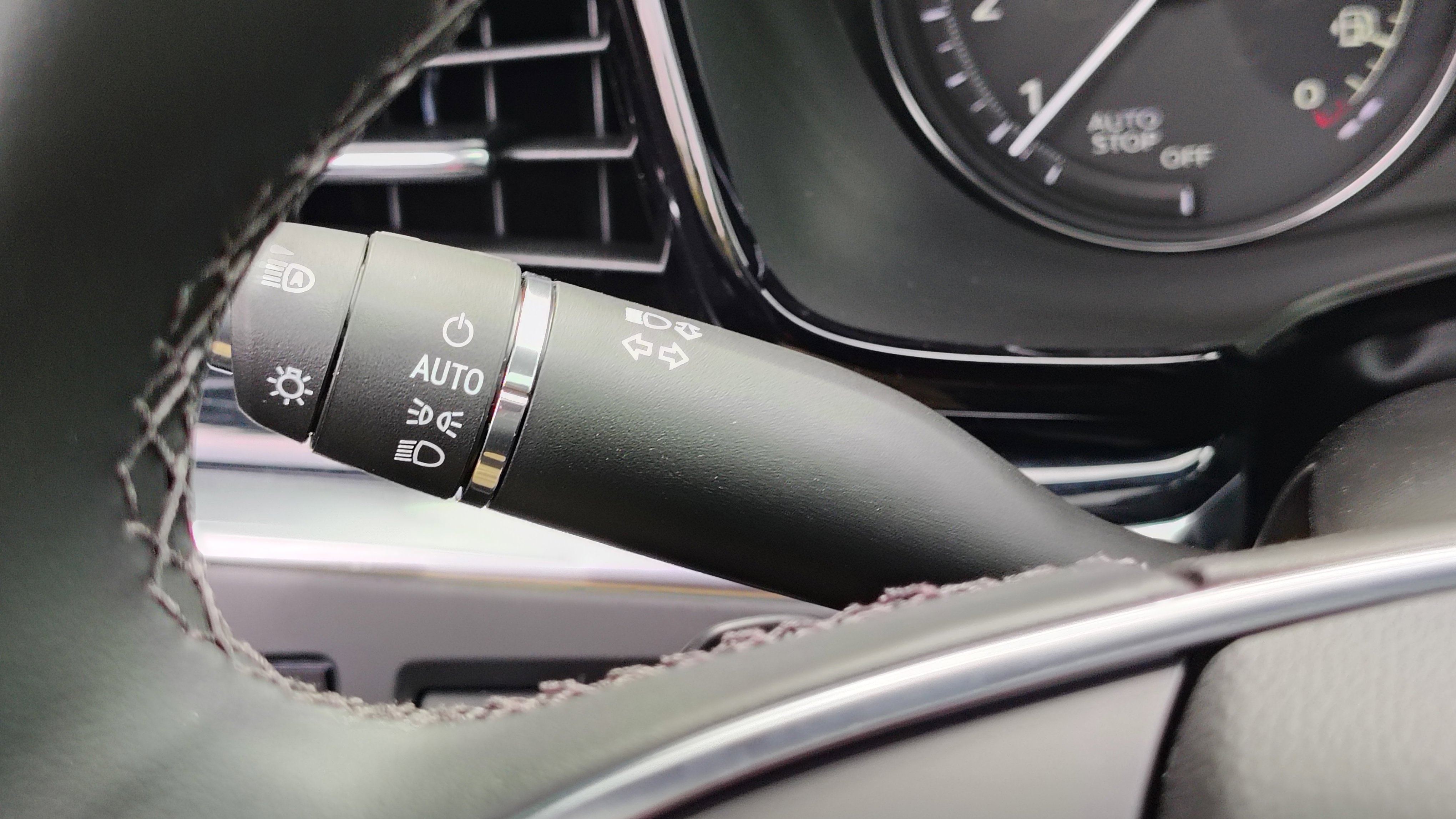 New 2025 Cadillac XT5 Premium Luxury w/ Technology Package image 18