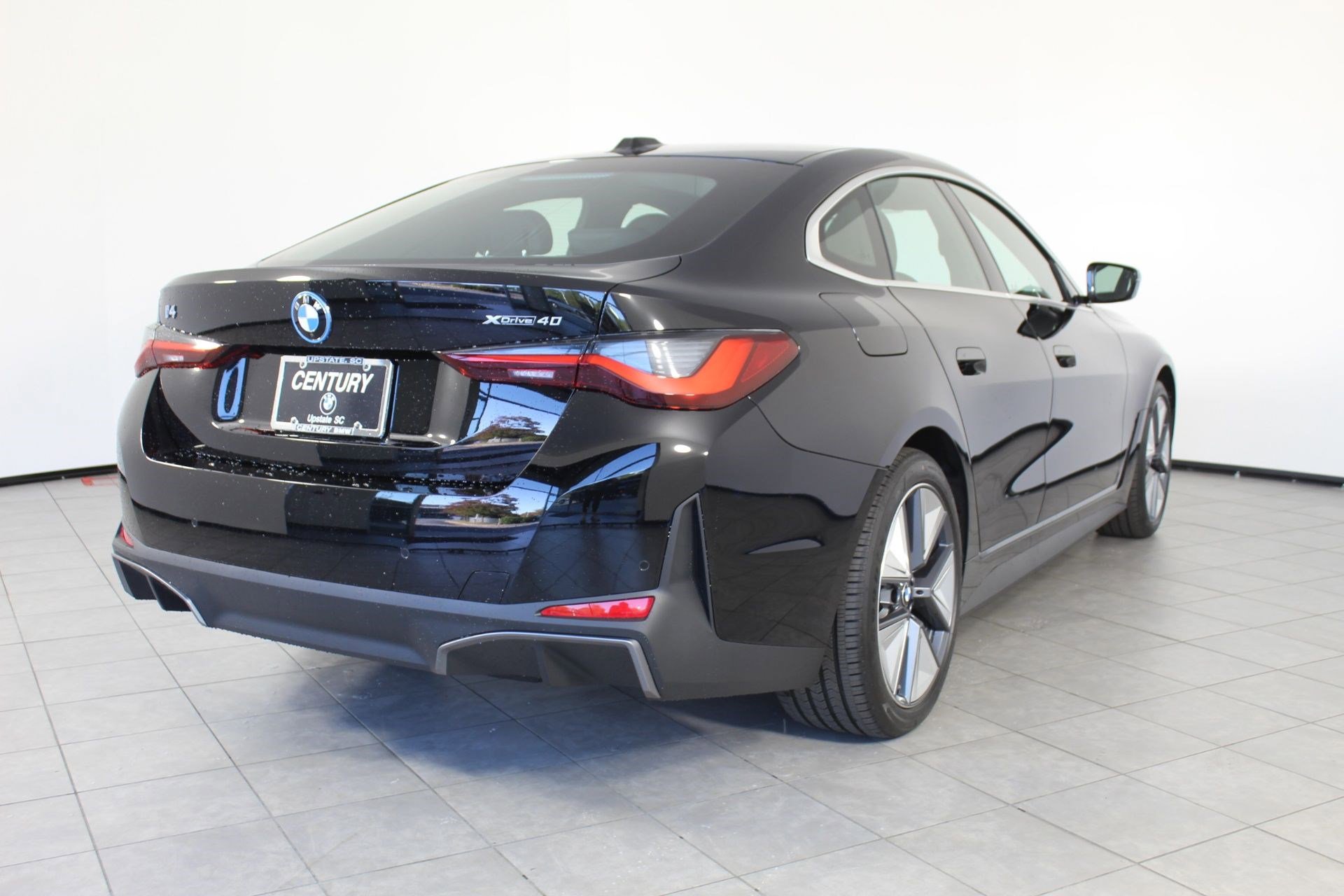 Used 2025 BMW i4 xDrive40i image 7