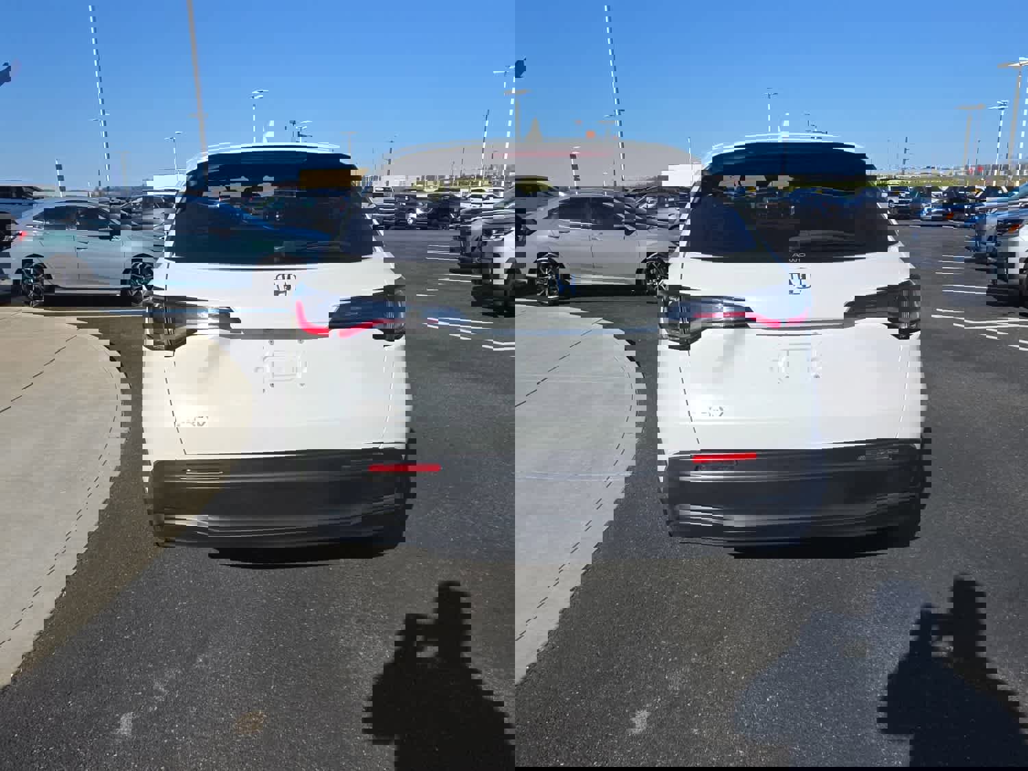 Used 2023 Honda HR-V LX image 4