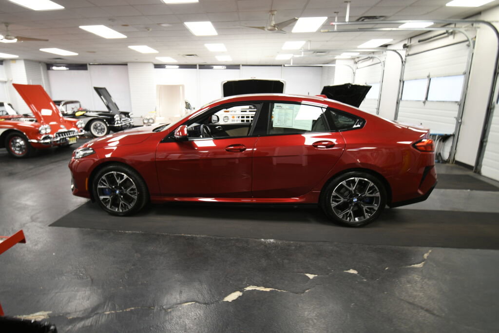Used 2025 BMW 228i xDrive AWD/4WD image 4
