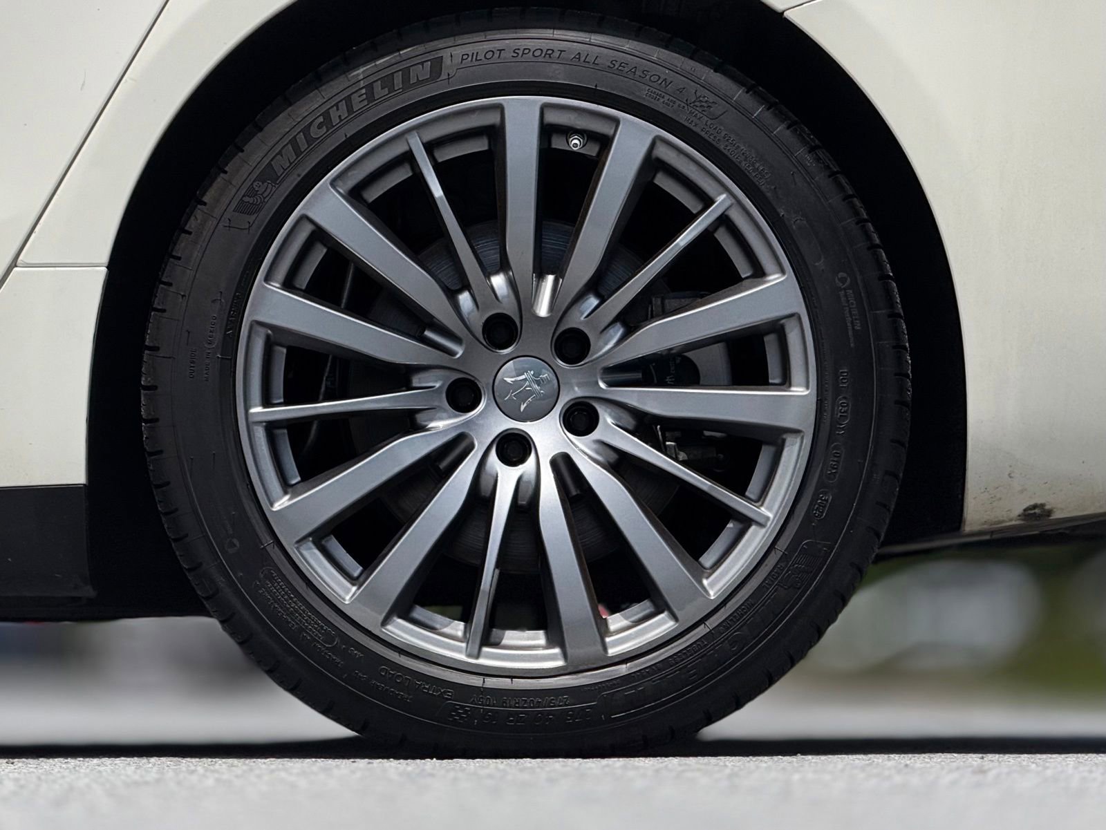 Used 2019 Maserati Ghibli RWD image 19