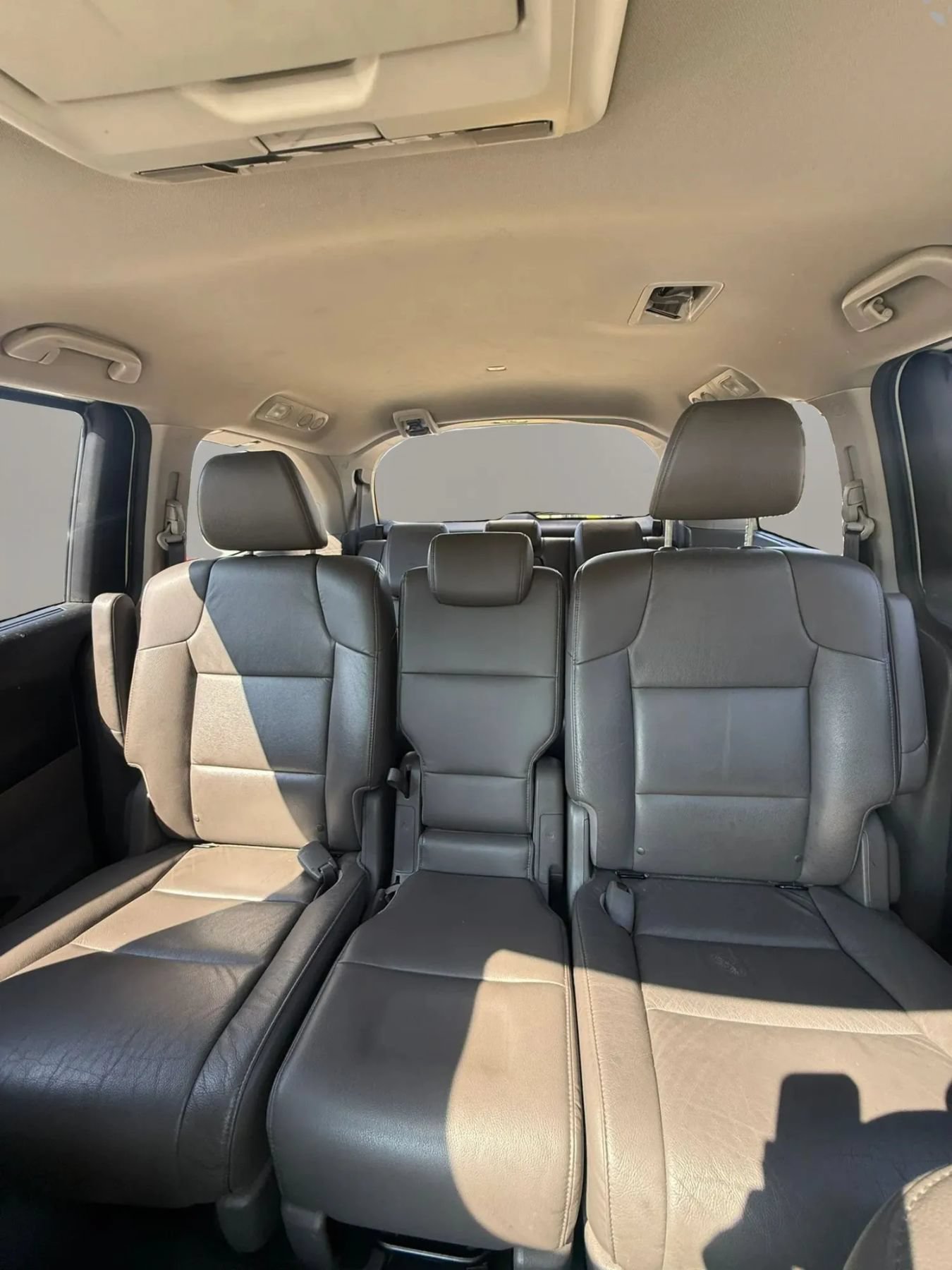 Used 2015 Honda Odyssey Touring image 23