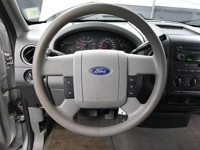Used 2005 Ford F150 XLT AWD/4WD image 23