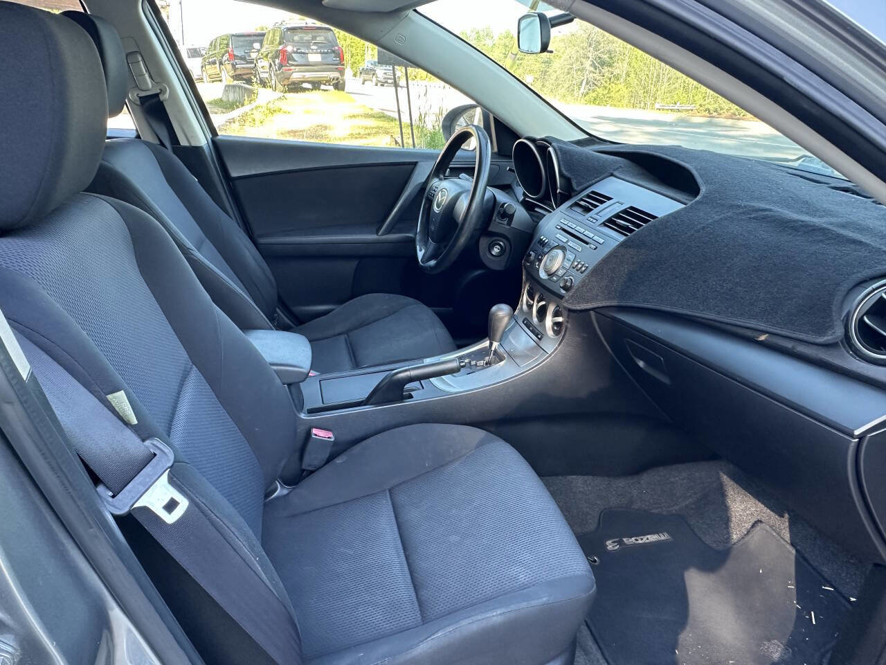 Used 2010 MAZDA MAZDA3 i Sport image 15