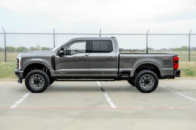 Used 2025 Ford F250 Platinum AWD/4WD image 12
