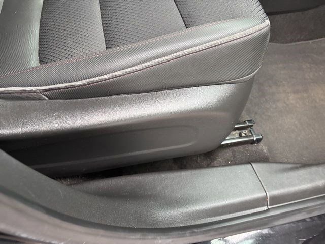 Used 2022 Chevrolet TrailBlazer RS w/ Convenience Package image 38