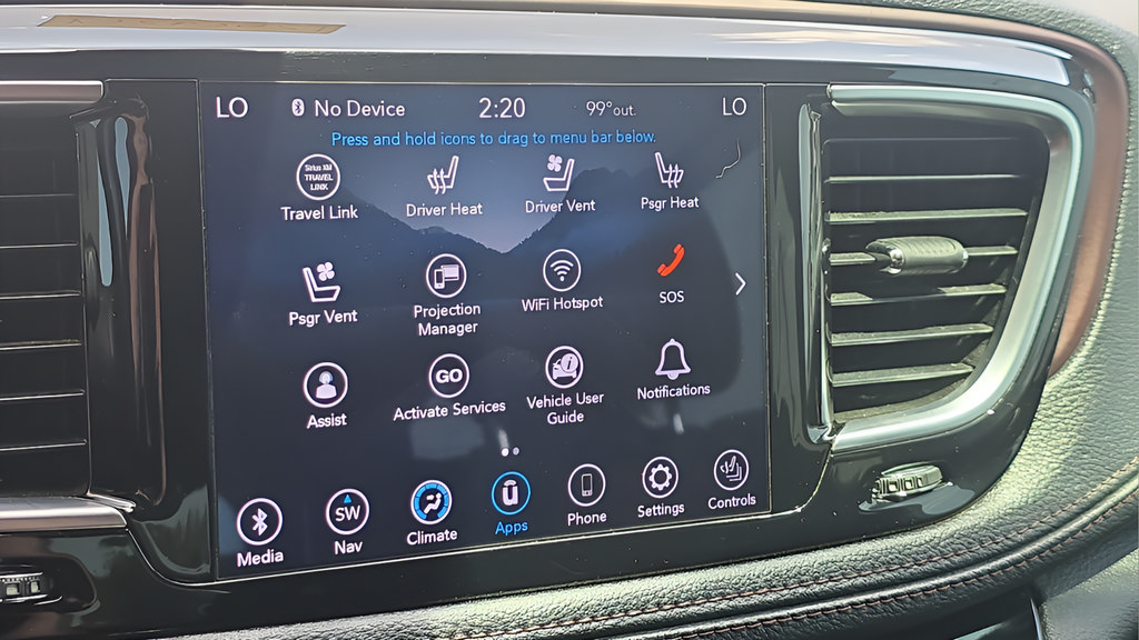 Used 2020 Chrysler Pacifica Limited FWD image 20