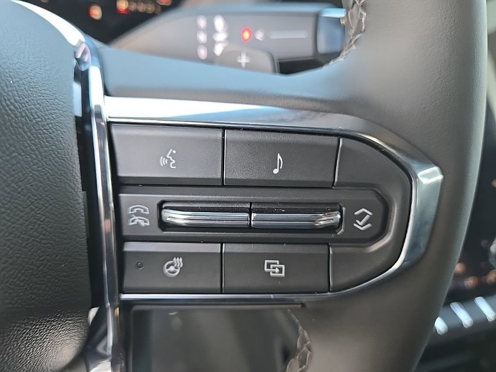 New 2026 GMC Yukon XL Elevation w/ Elevation Premium Package image 16