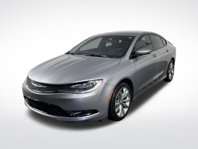 Used 2015 Chrysler 200 S w/ Comfort Group FWD image 41