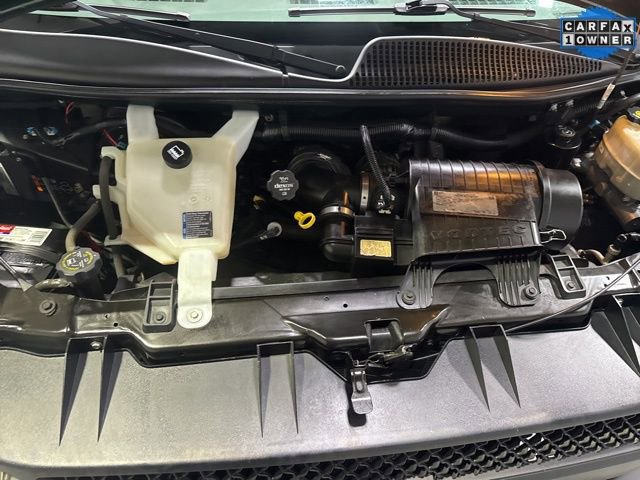 Used 2015 Chevrolet Express 2500 image 3