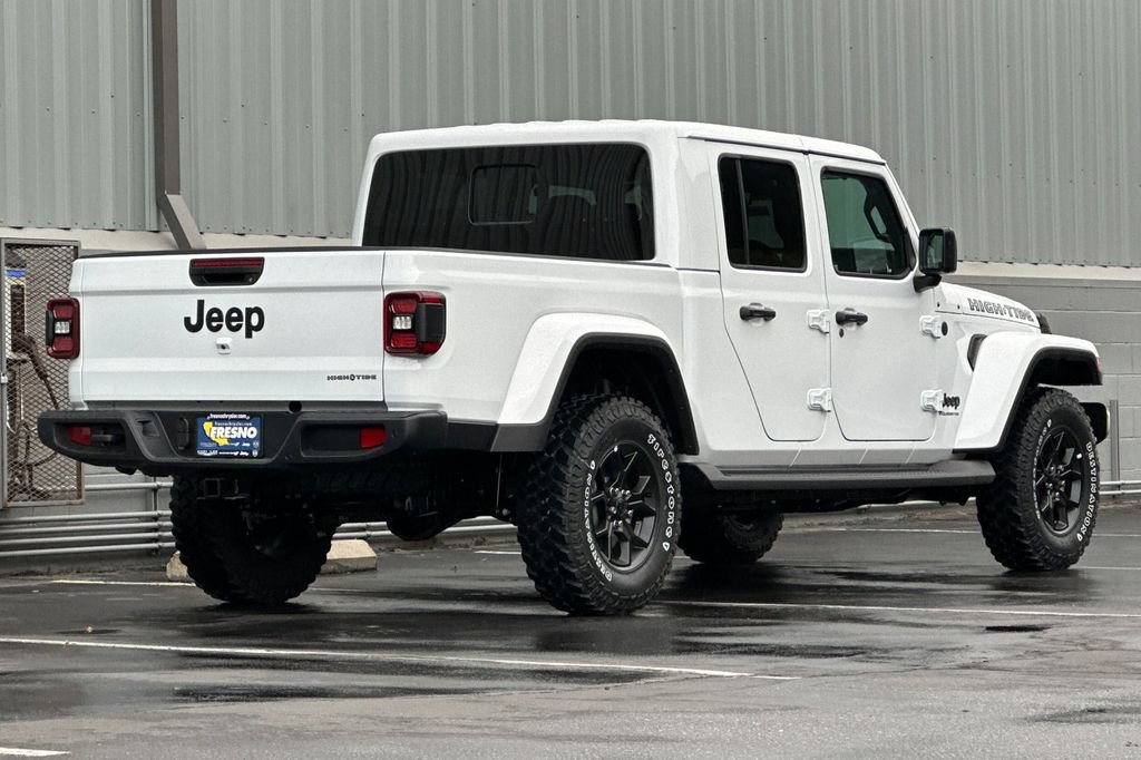 New 2025 Jeep Gladiator Sport AWD/4WD image 4
