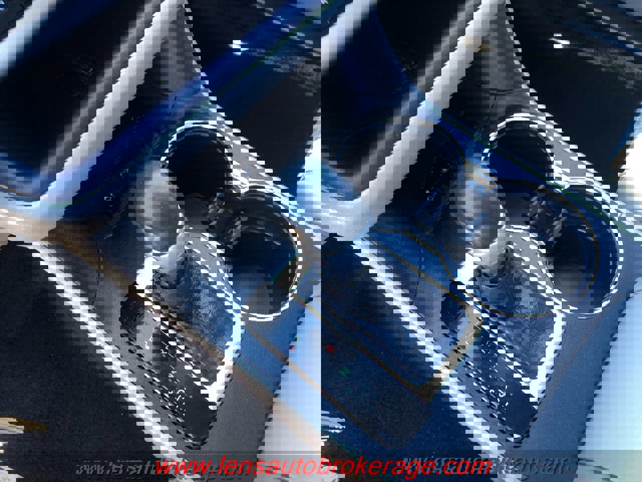 Used 2017 Toyota Highlander Plus image 15