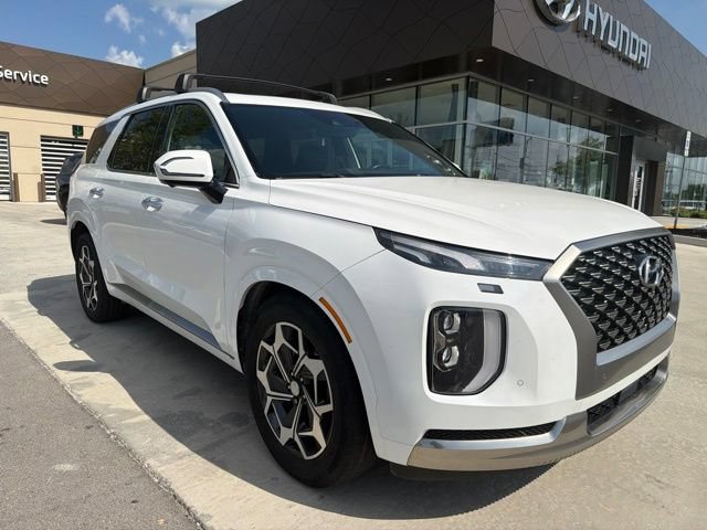 Used 2022 Hyundai Palisade Calligraphy w/ Cargo Package FWD image 3