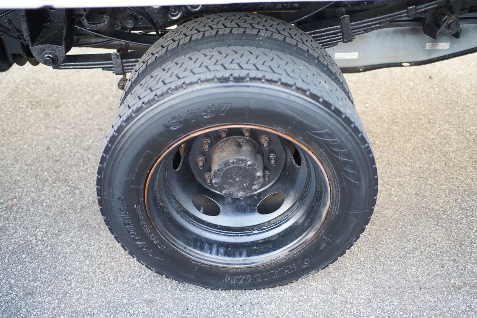 Used 2015 Ford F550 2WD Regular Cab Super Duty image 22