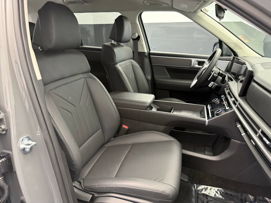 Used 2026 Hyundai Santa Fe SEL FWD image 65